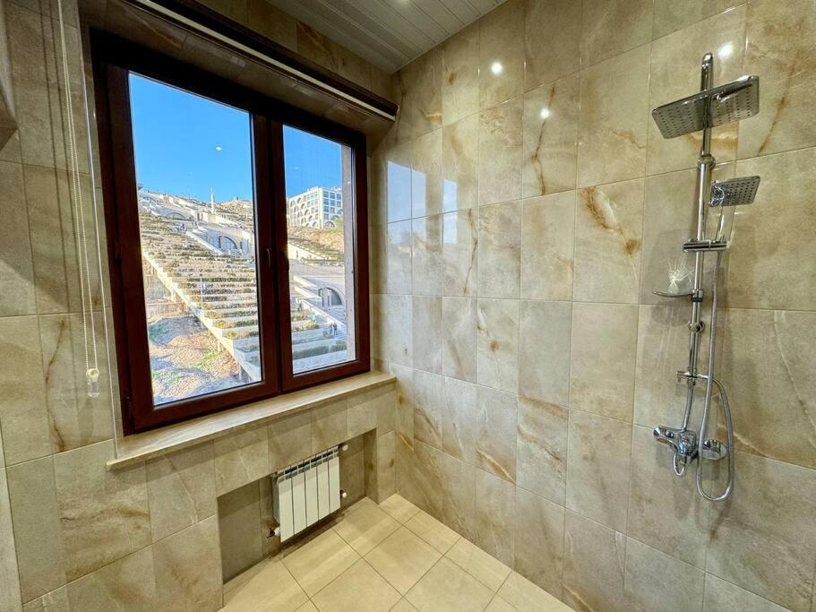Touch The Sky Apartment يريفان المظهر الخارجي الصورة